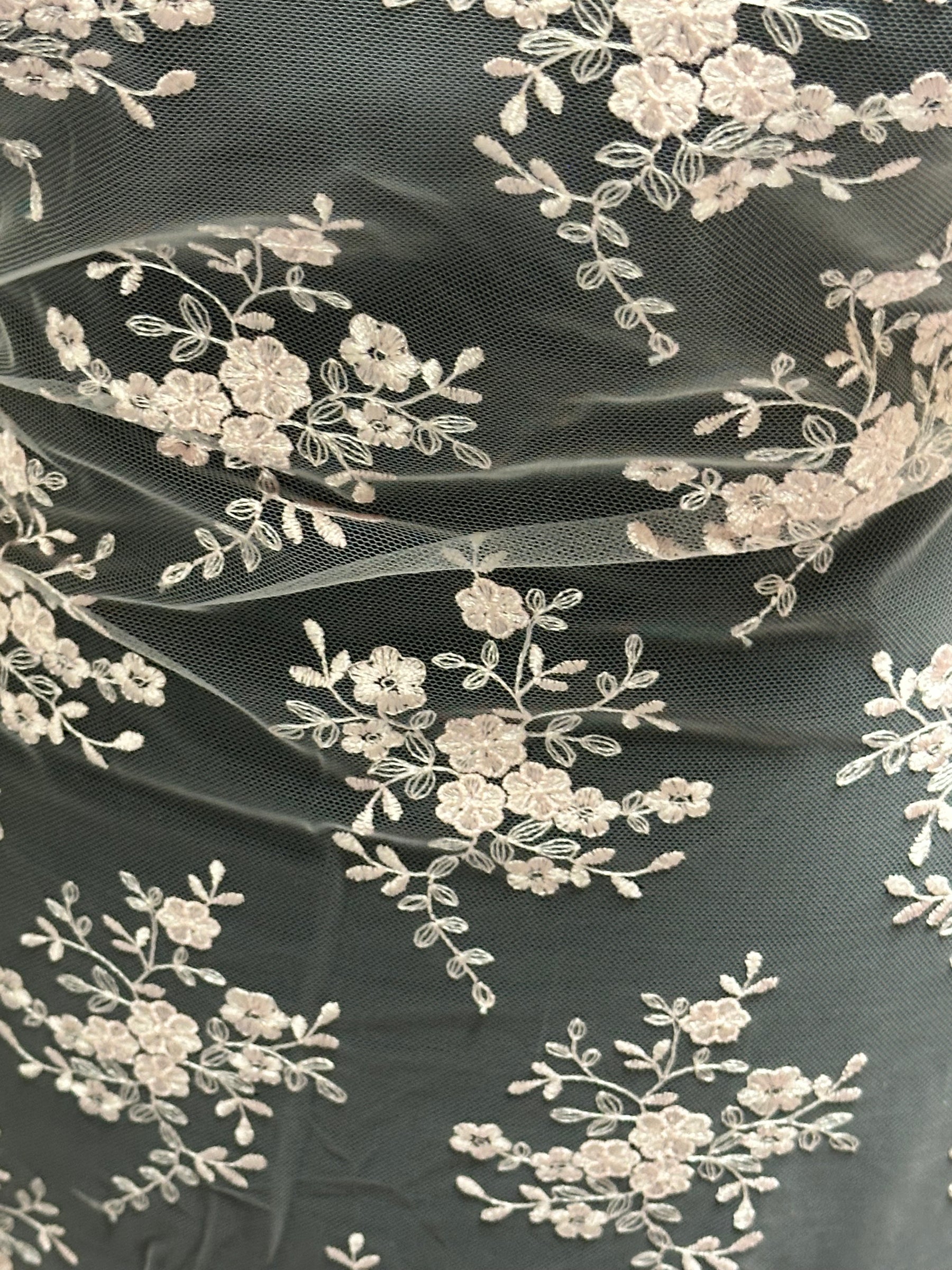 Babyrosa bestickte Spitze - Kirsty