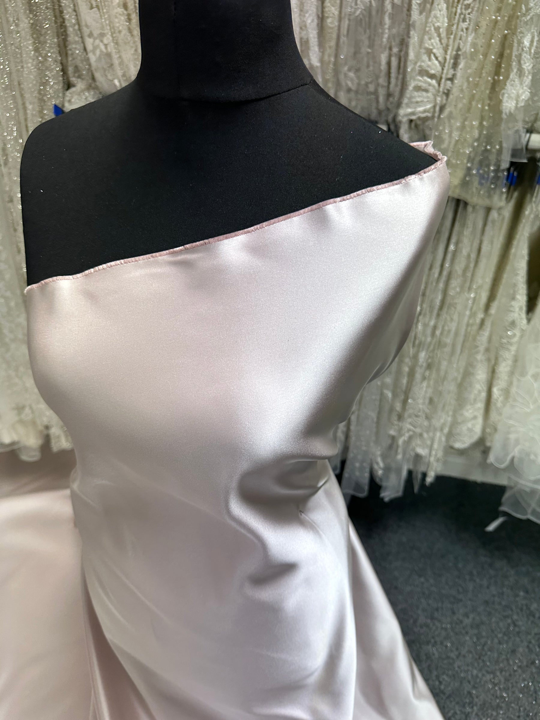 Dunkelrosa Seidensatin - PH1001