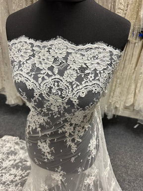 Hellelfenbeinfarbene Kordelspitze - Eloise