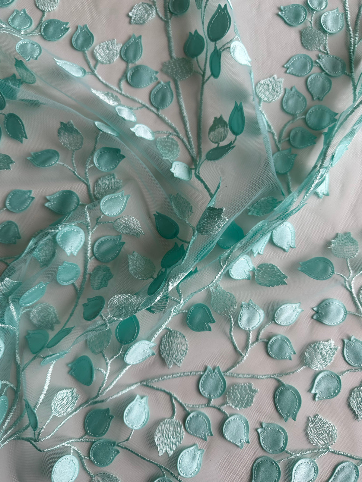 Türkisfarbene 3D-Stickspitze - EB5034