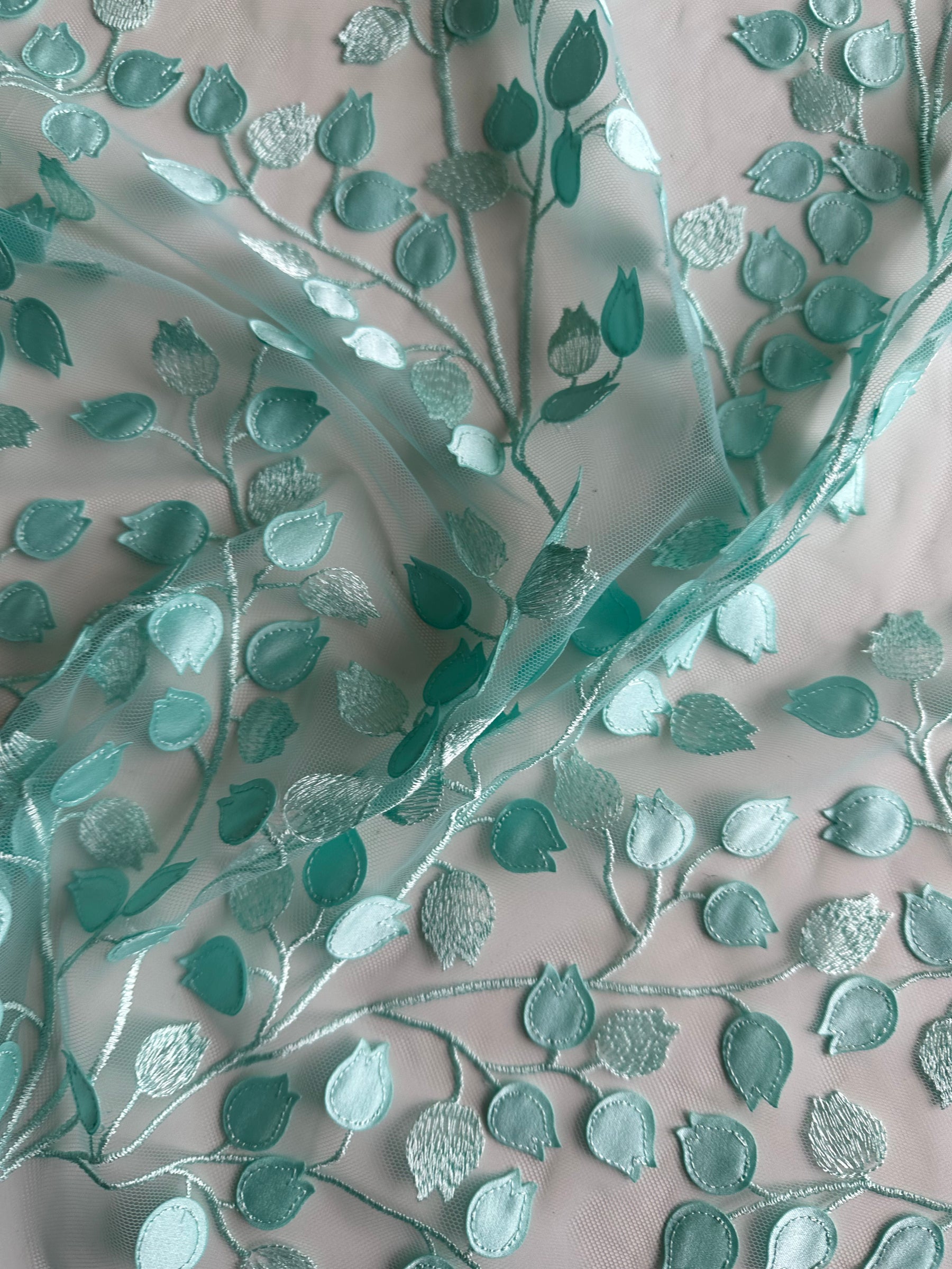 Türkisfarbene 3D-Stickspitze - EB5034