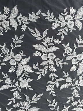 Elfenbeinfarbene bestickte Spitze - EB5039