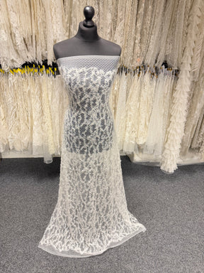 Ivory Embroidered Lace - P407