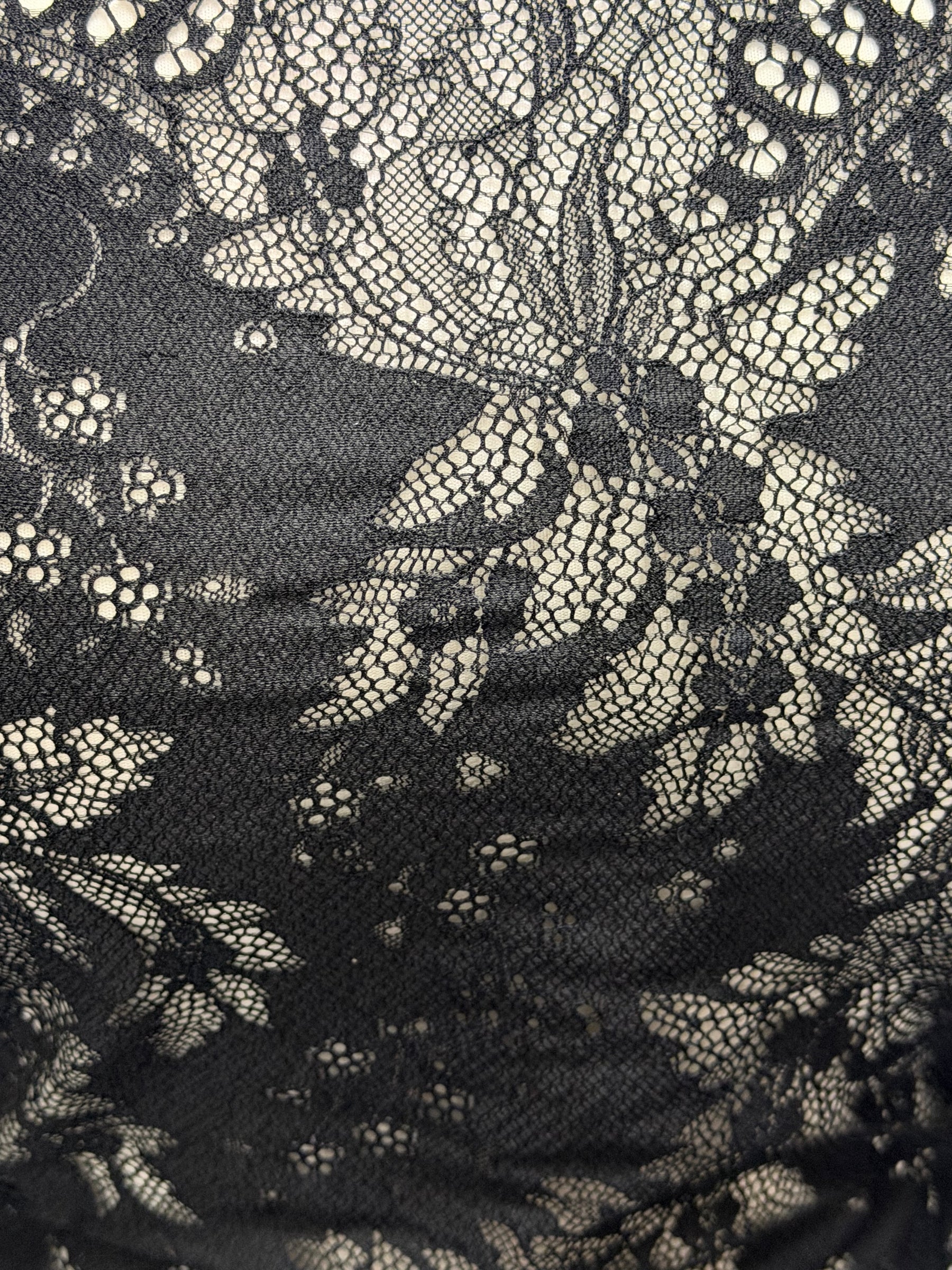 Schwarze Stretch-Kordelspitze - LA7005