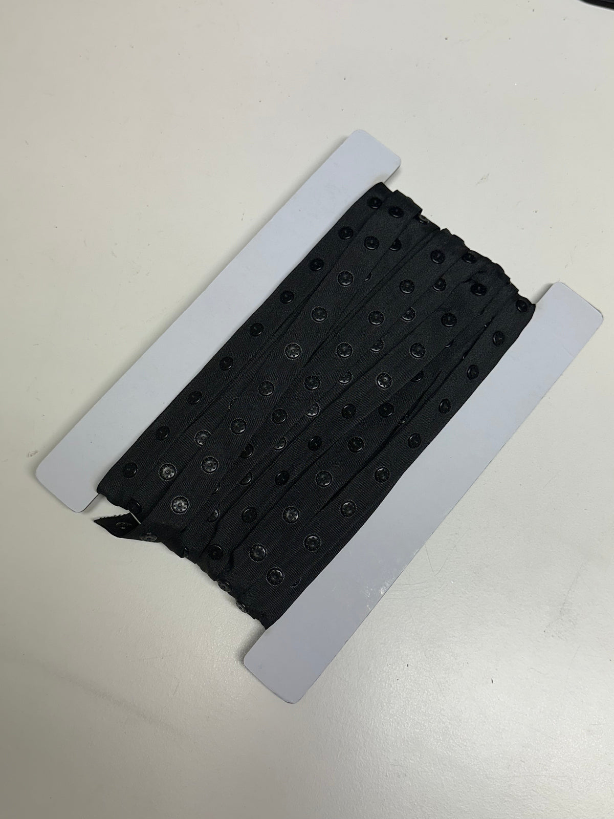 Schwarzes 25-mm-Druckknopfband - A84