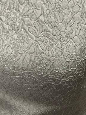 Helles Elfenbein Italienischer Raised-Jacquard – P664