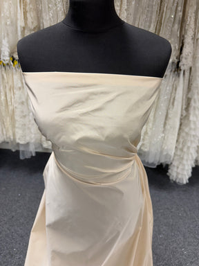 Goldener Polyestertaft - P599