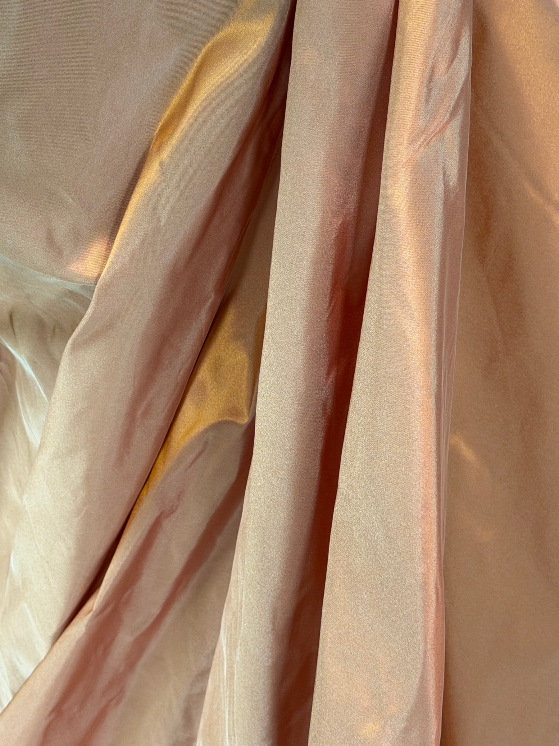 Weinrot/Gold Polyester Taft - P600