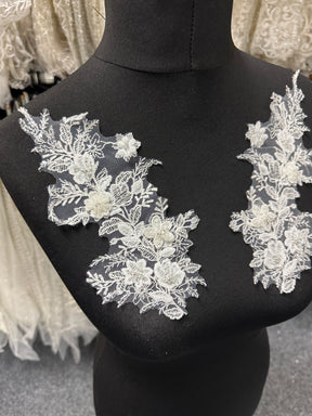 Elfenbeinfarbene Perlenspitzenapplikationen - MT4014