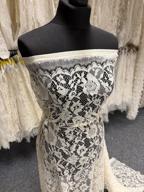 Elfenbein Seide Wolle Chantilly-Spitze - P269