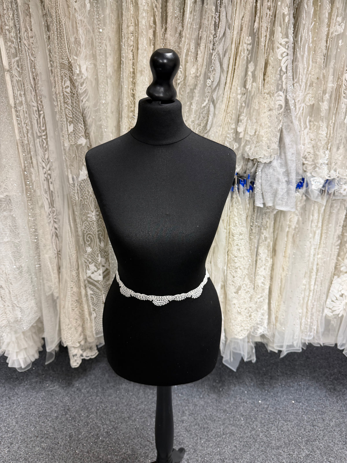 Elfenbeinfarbenes Kantenband - EF4011