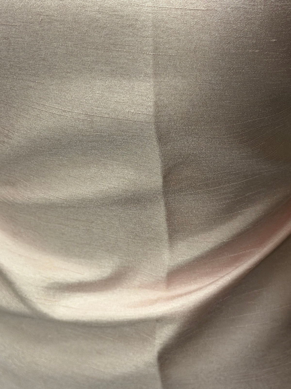 Rosafarbenes Dupion mit Polyester-Satin-Rückseite – Klarheit (P967)