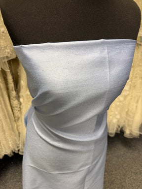 Himmelfarbenes Dupion mit Polyester-Satin-Rückseite – Klarheit (P967)