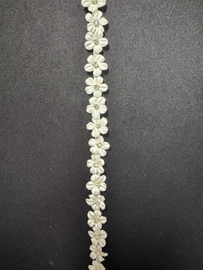 Elfenbein 3D Satinblume mit Kristallrand - EH1019