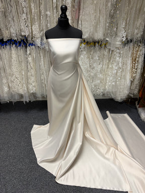 Champagner Duchess Satin - P47