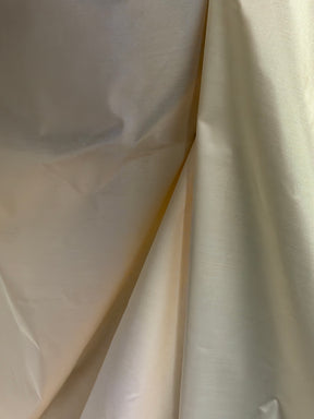 Champagnerseidenmischung Organza-Taft - P607