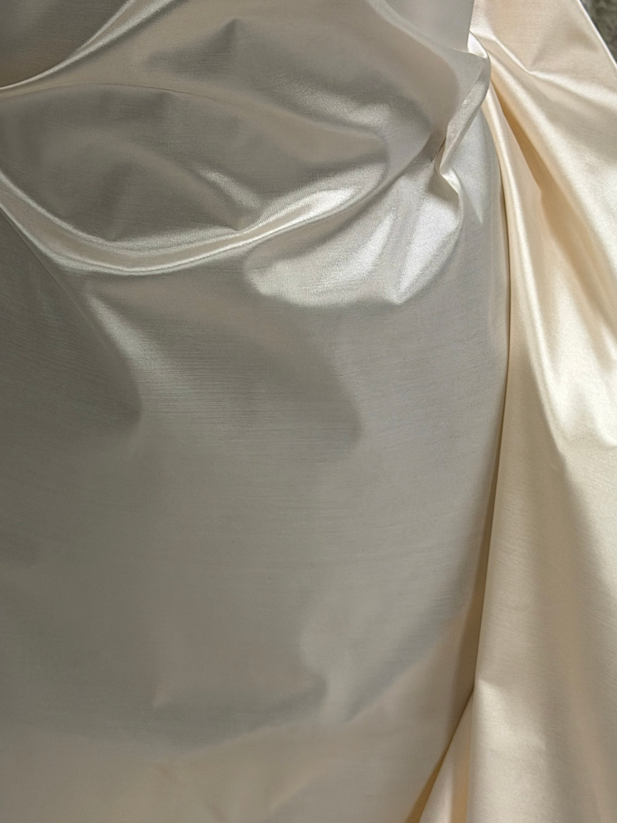Champagnerseidenmischung Organza-Taft - P607