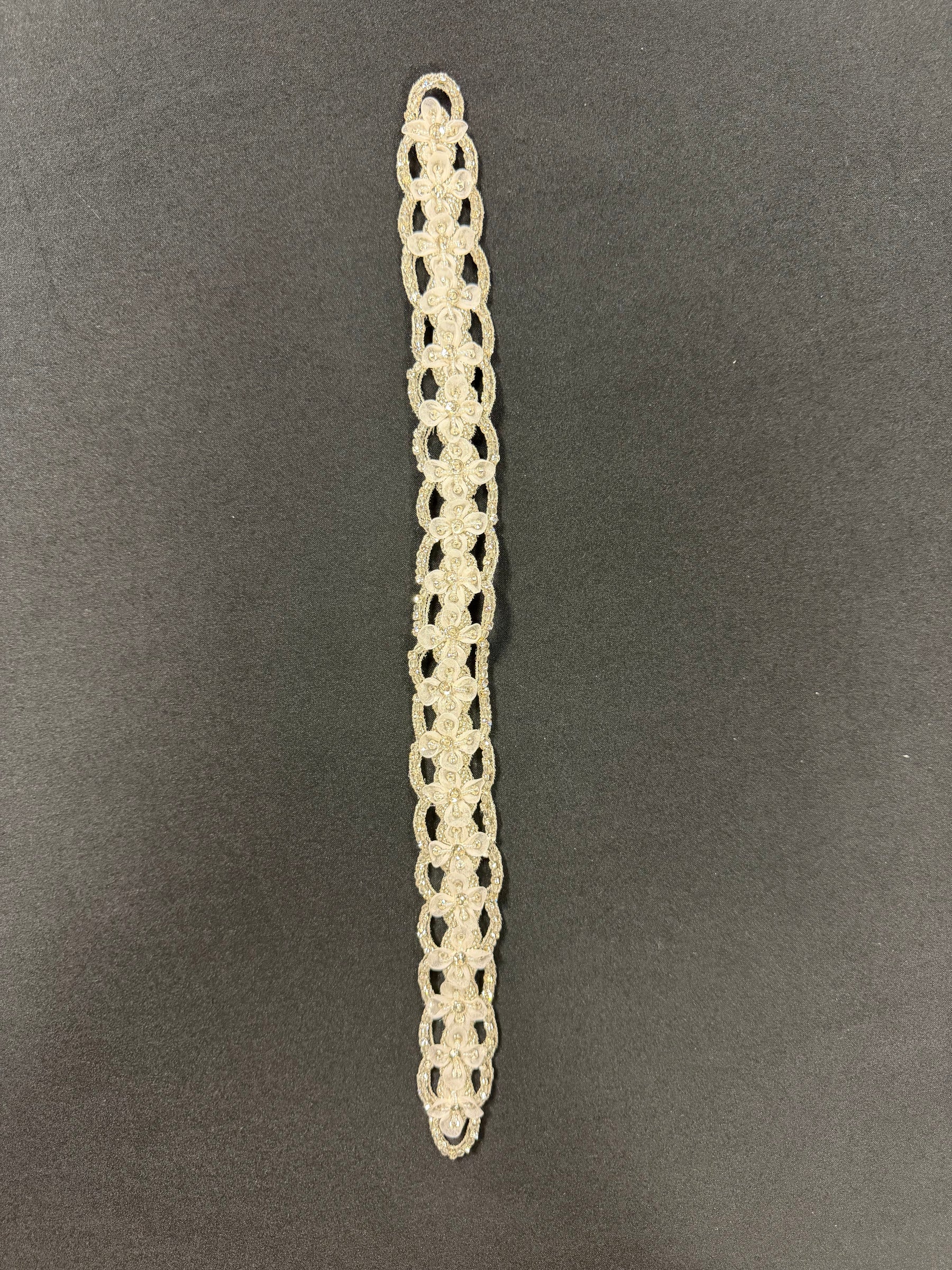 Silbernes Perlenmotiv – MH1014