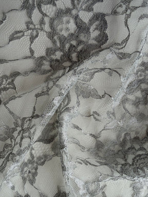 Silberne Chantilly-Spitze - P193