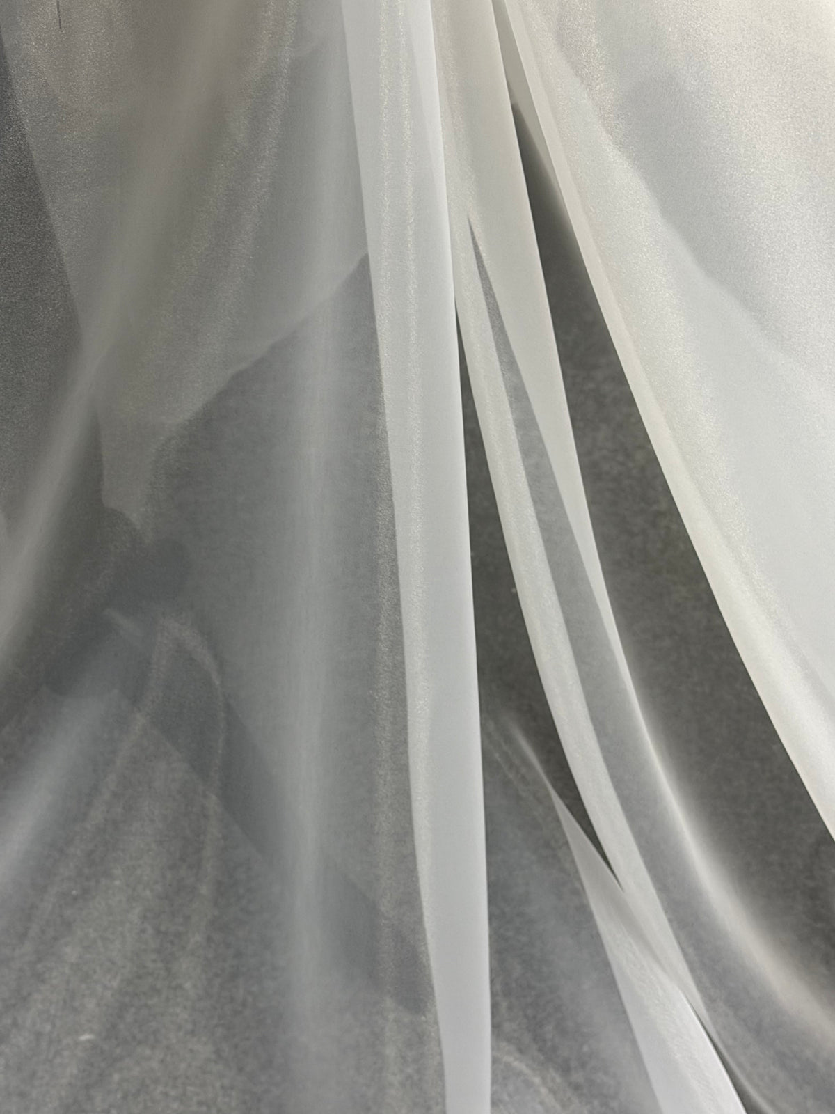 Weißer Polyester-Organza - P150