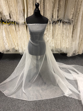 Hellelfenbeinfarbener Poly-Organza - P150