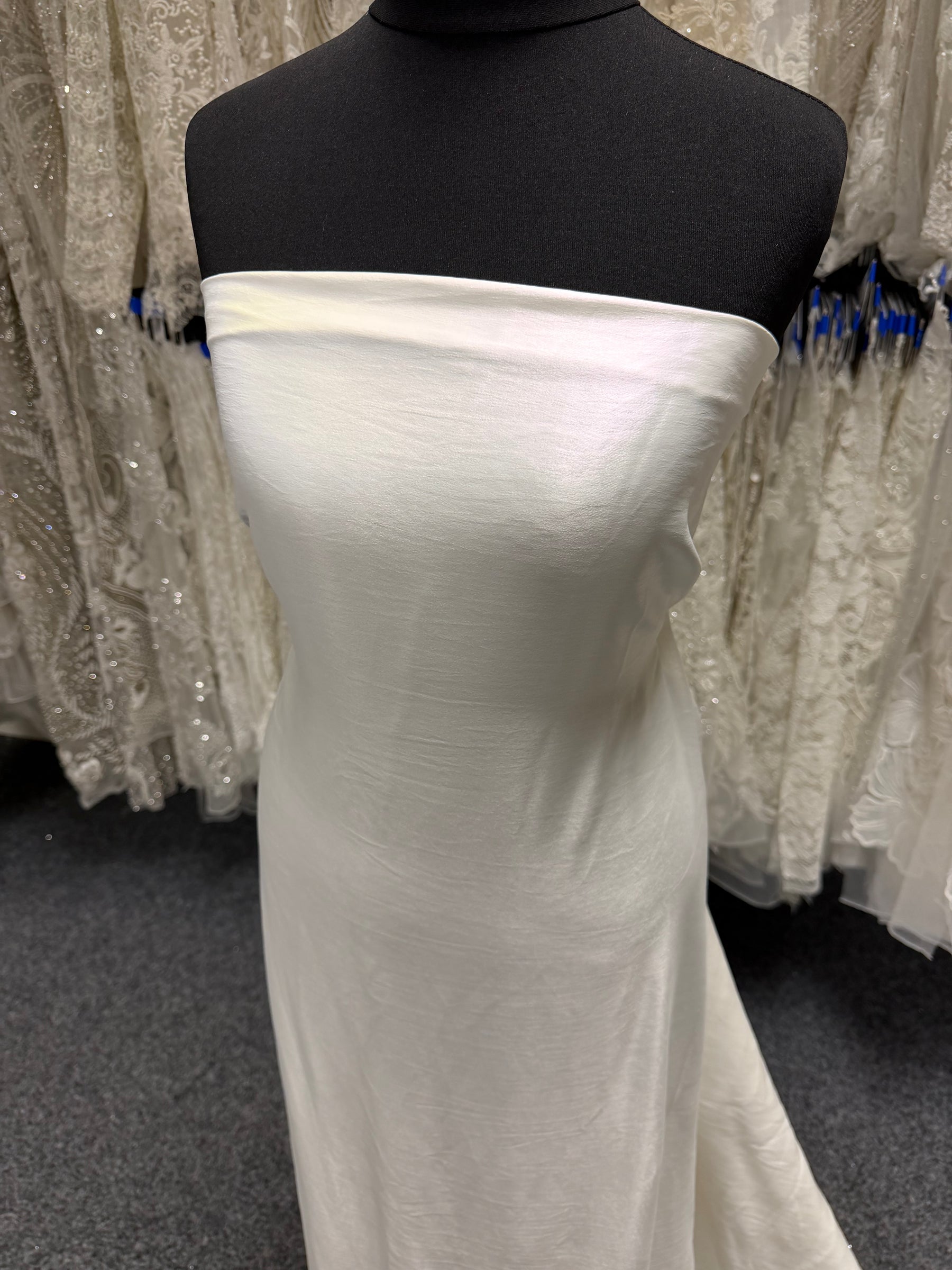 Elfenbein Crêpe-Satin - PH5013