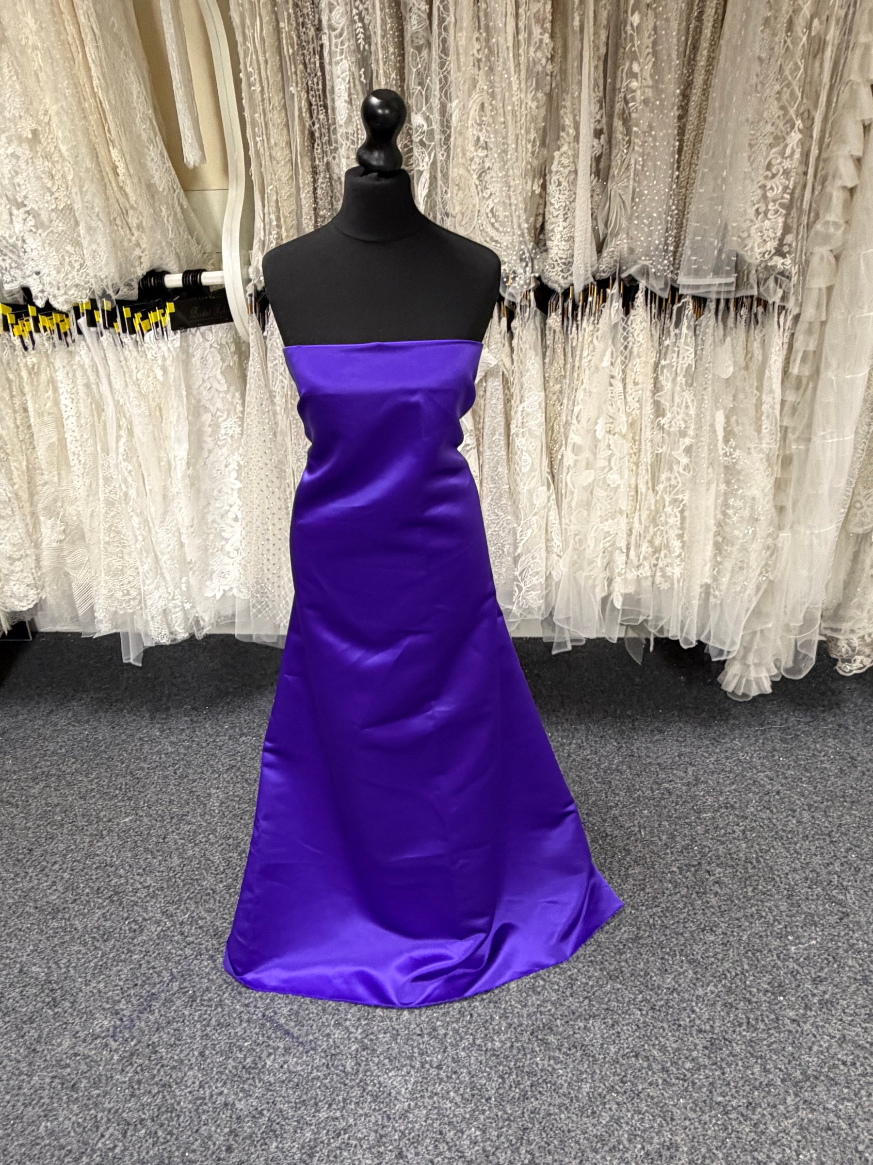 Violetter Polyestersatin – Classique (CF)