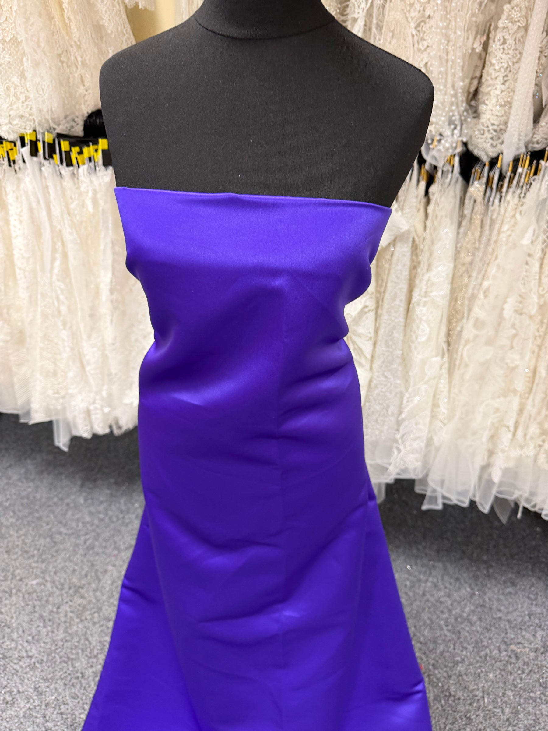 Violetter Polyestersatin – Classique (CF)