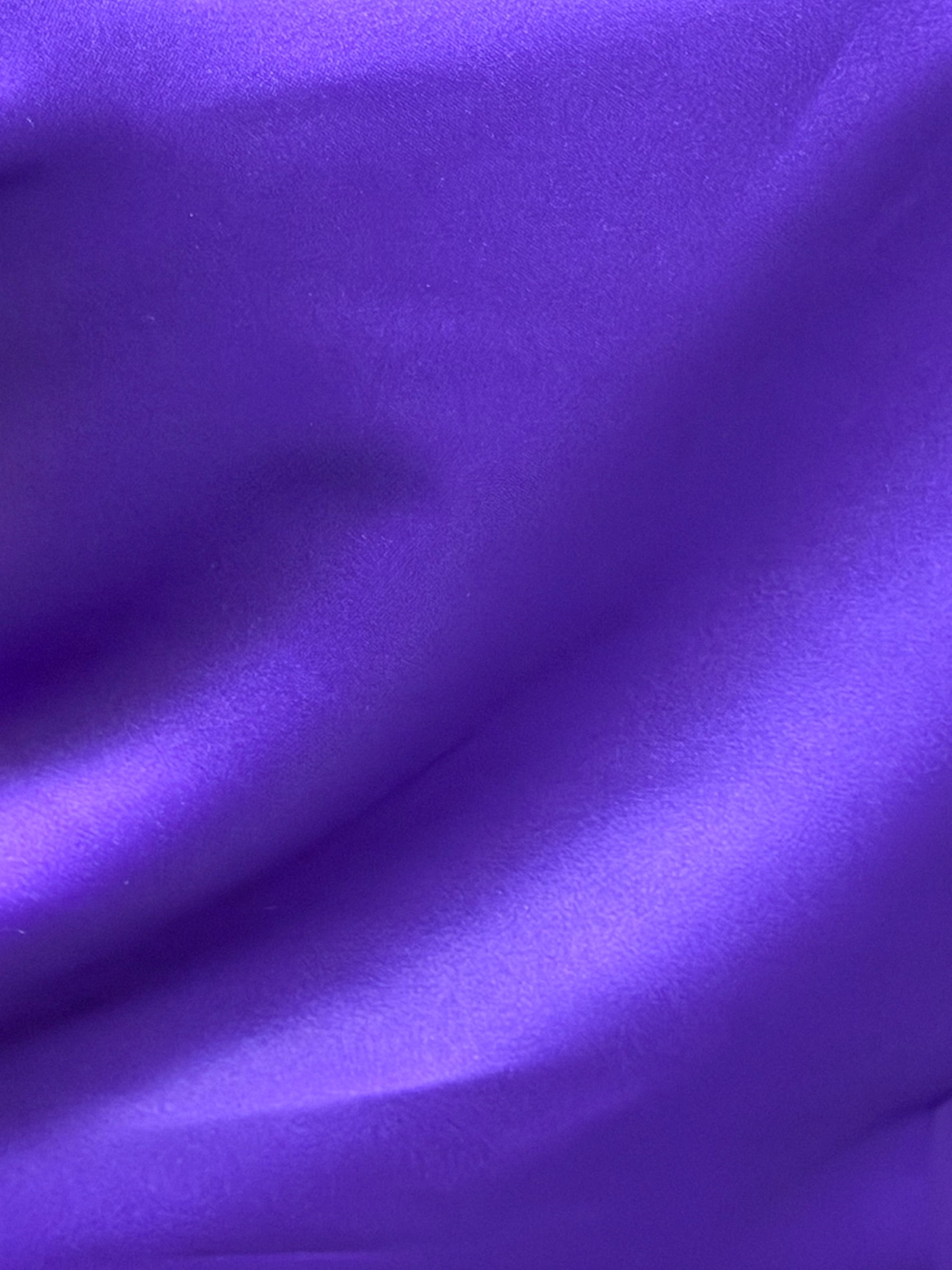 Violetter Polyestersatin – Classique (CF)