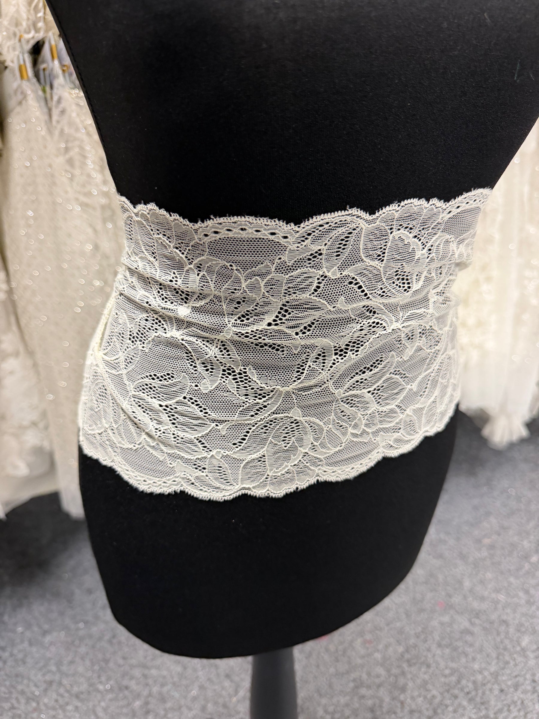 Vanille Stretch-Kantenband - T951
