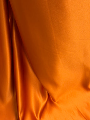 Polyestersatin in gebranntem Orange – Classique (CF)