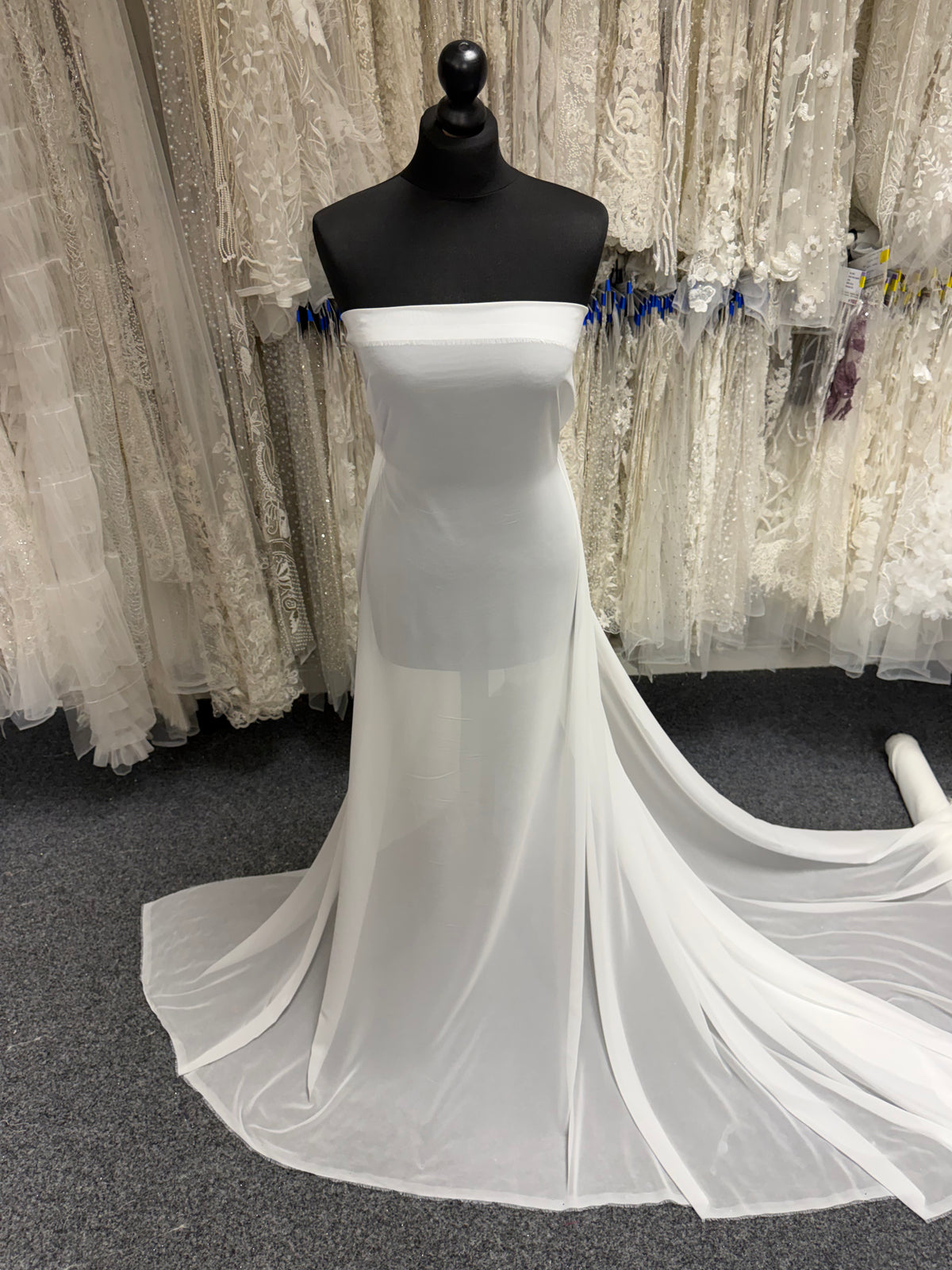 Blasser Elfenbein-Chiffon, schwerer Stoff - PB2003
