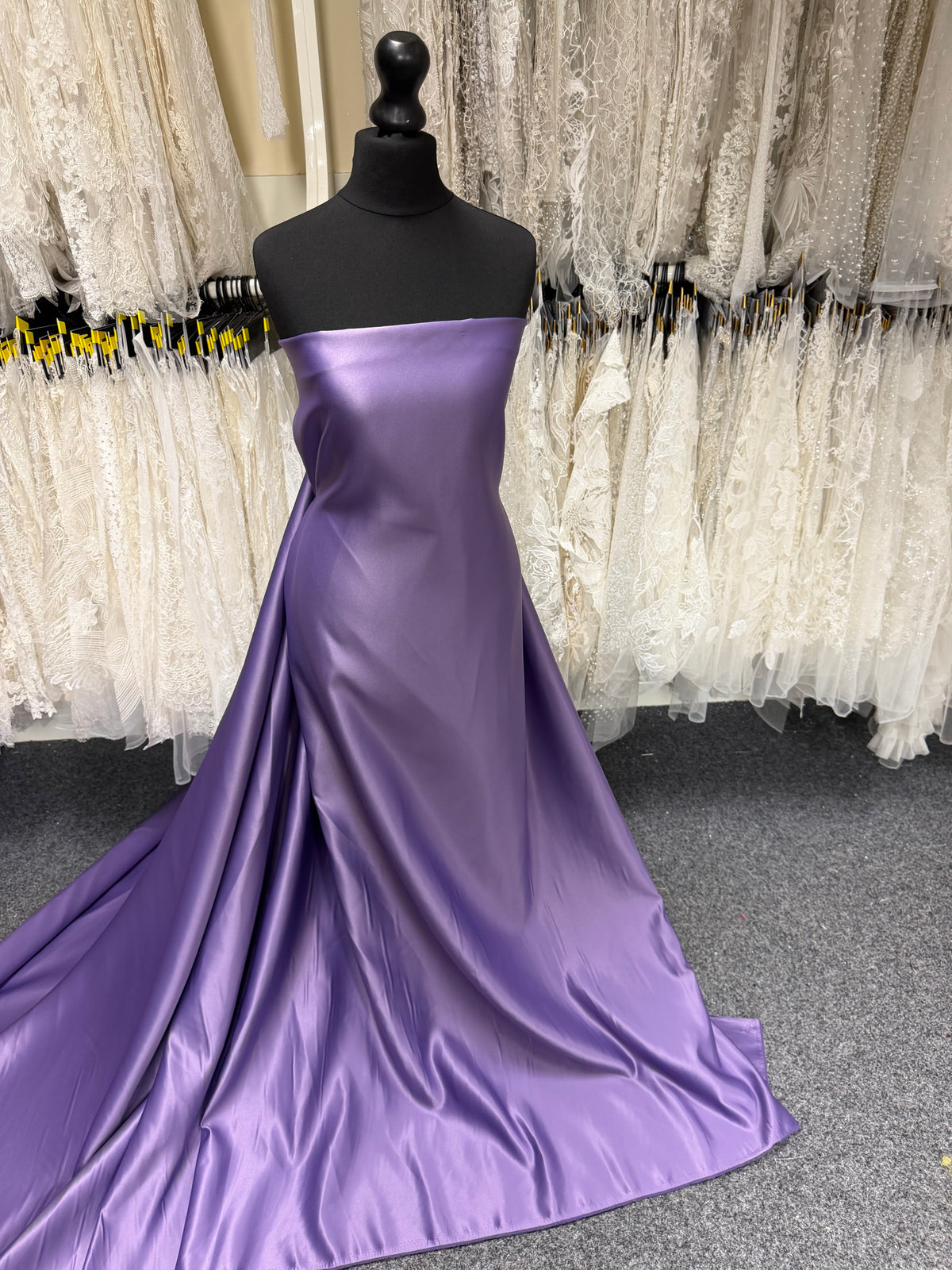 Erica Polyester-Satin – Majestic