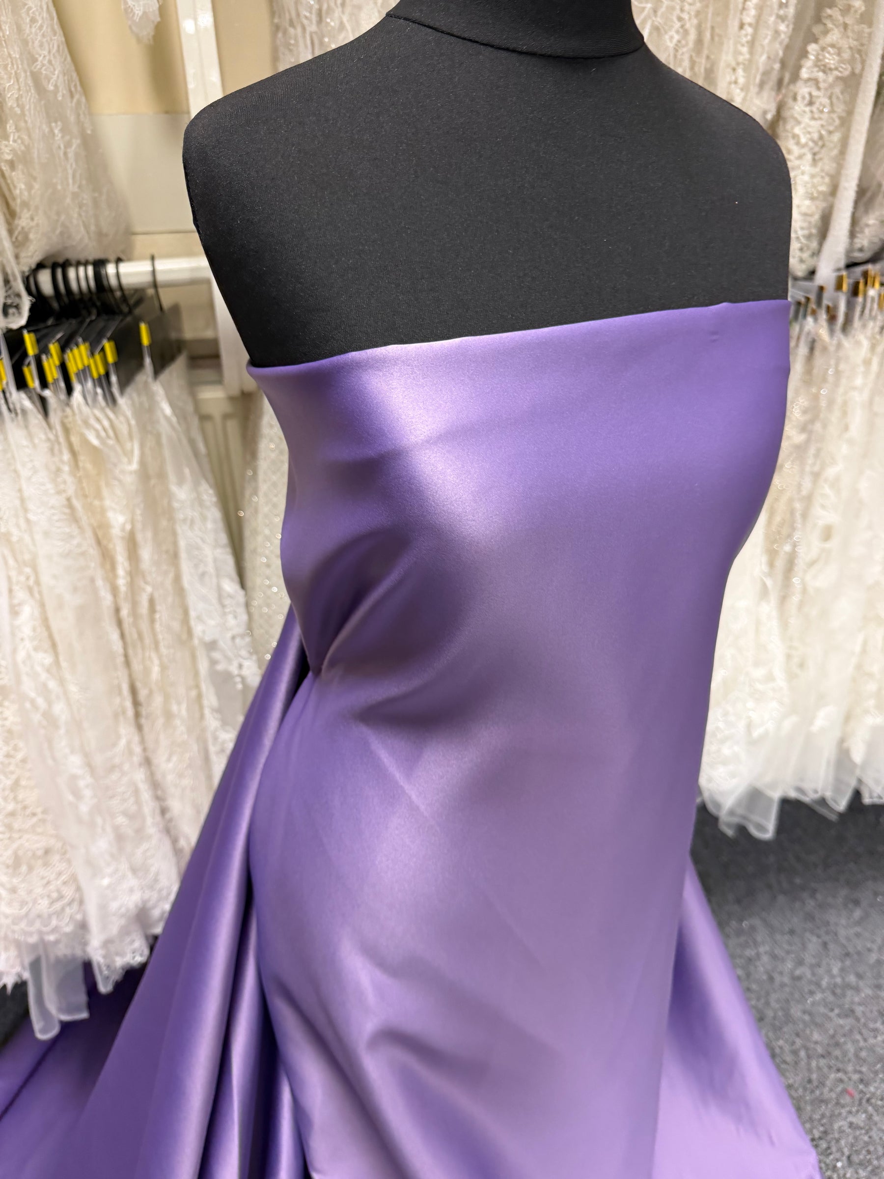 Erica Polyester-Satin – Majestic