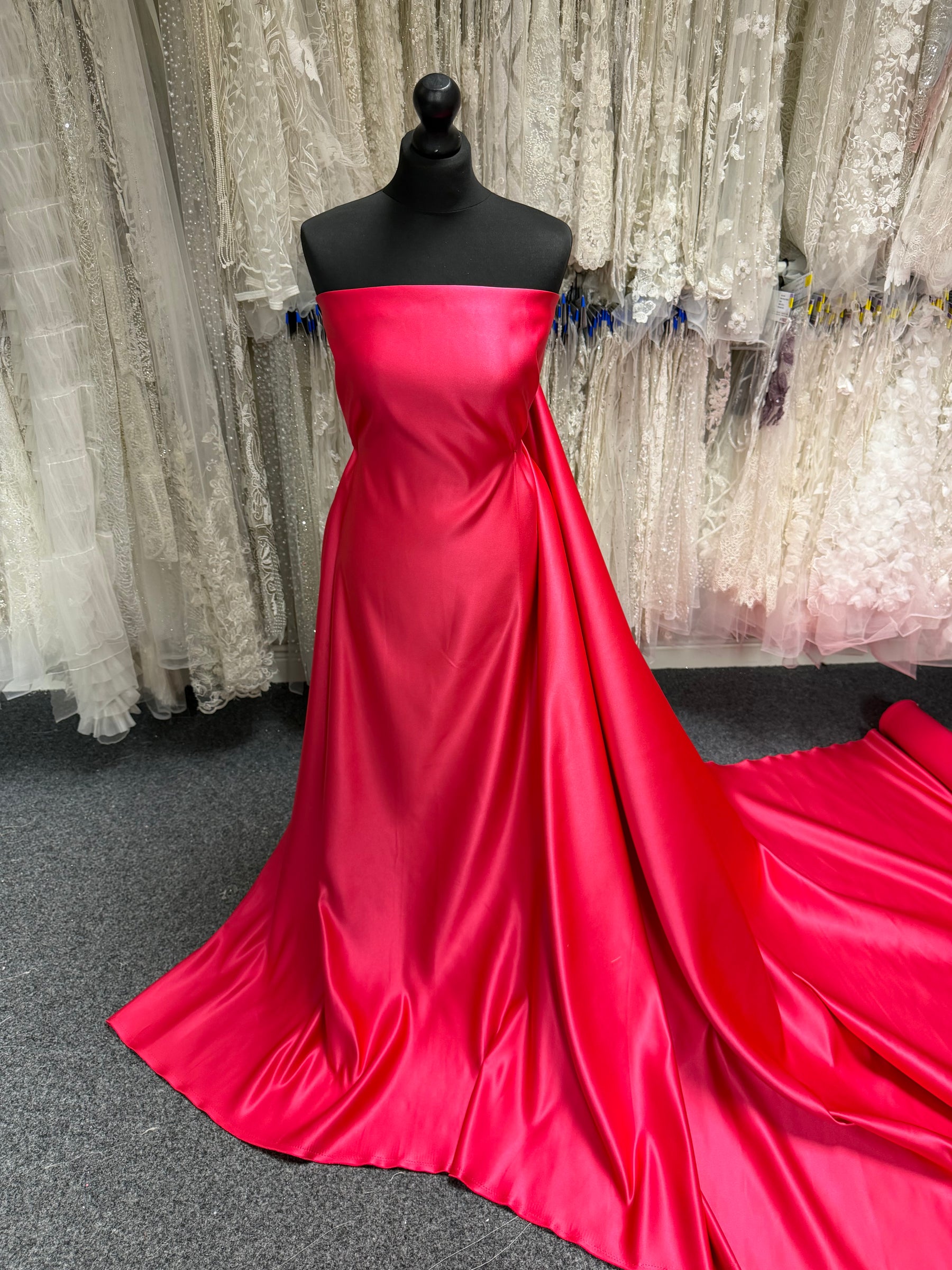 Knallrosa Polyester-Satin - Contessa
