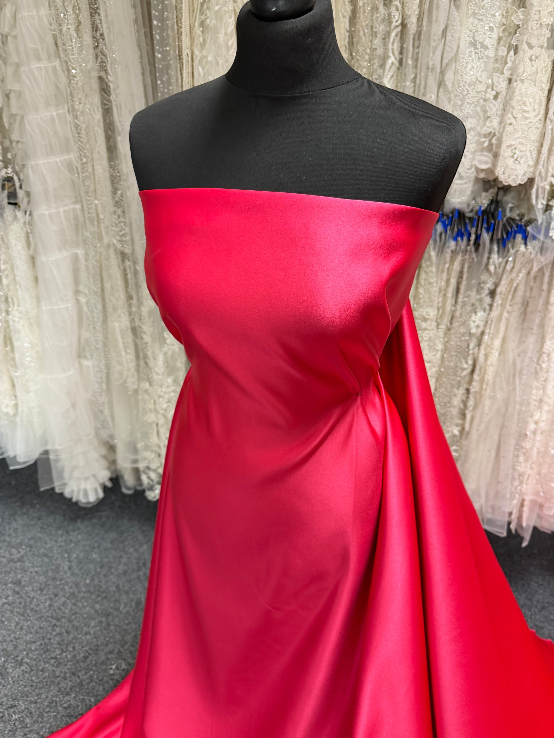 Knallrosa Polyester-Satin - Contessa