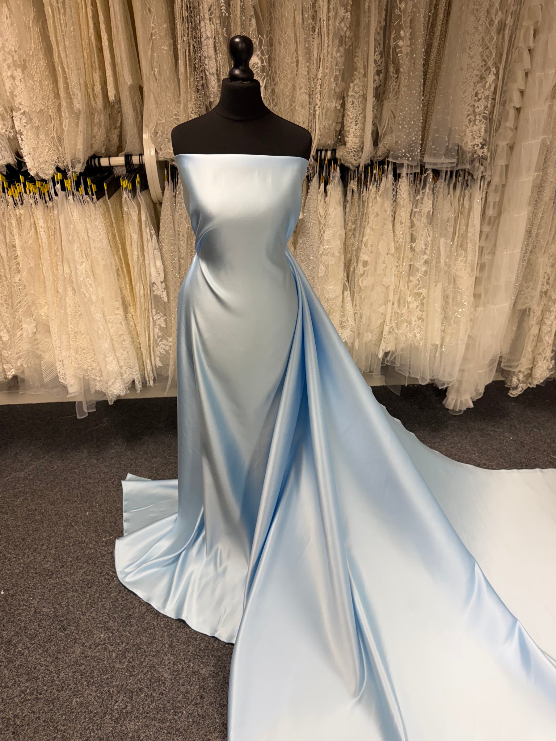 Pulverblaues Polyester-Duchesse-Satin - Contessa