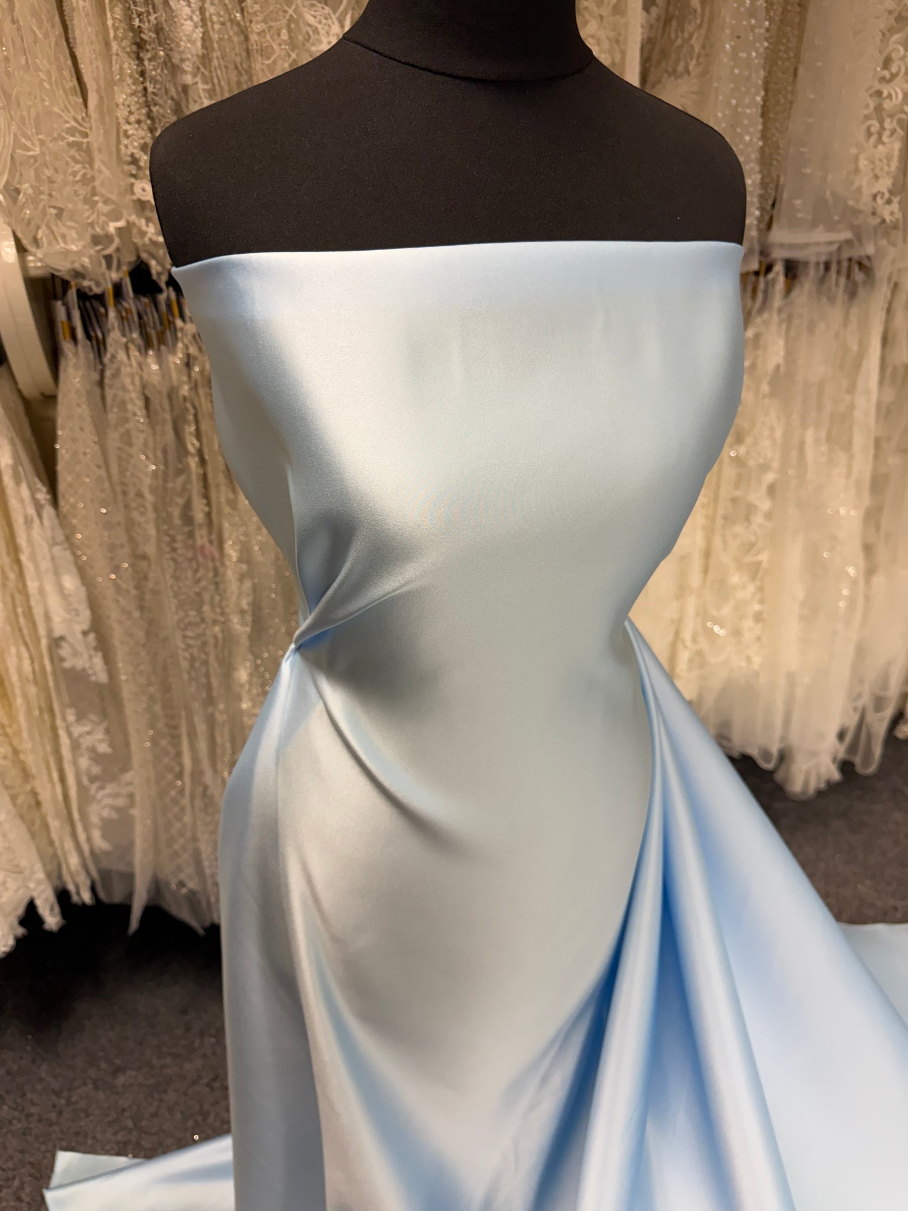 Pulverblaues Polyester-Duchesse-Satin - Contessa