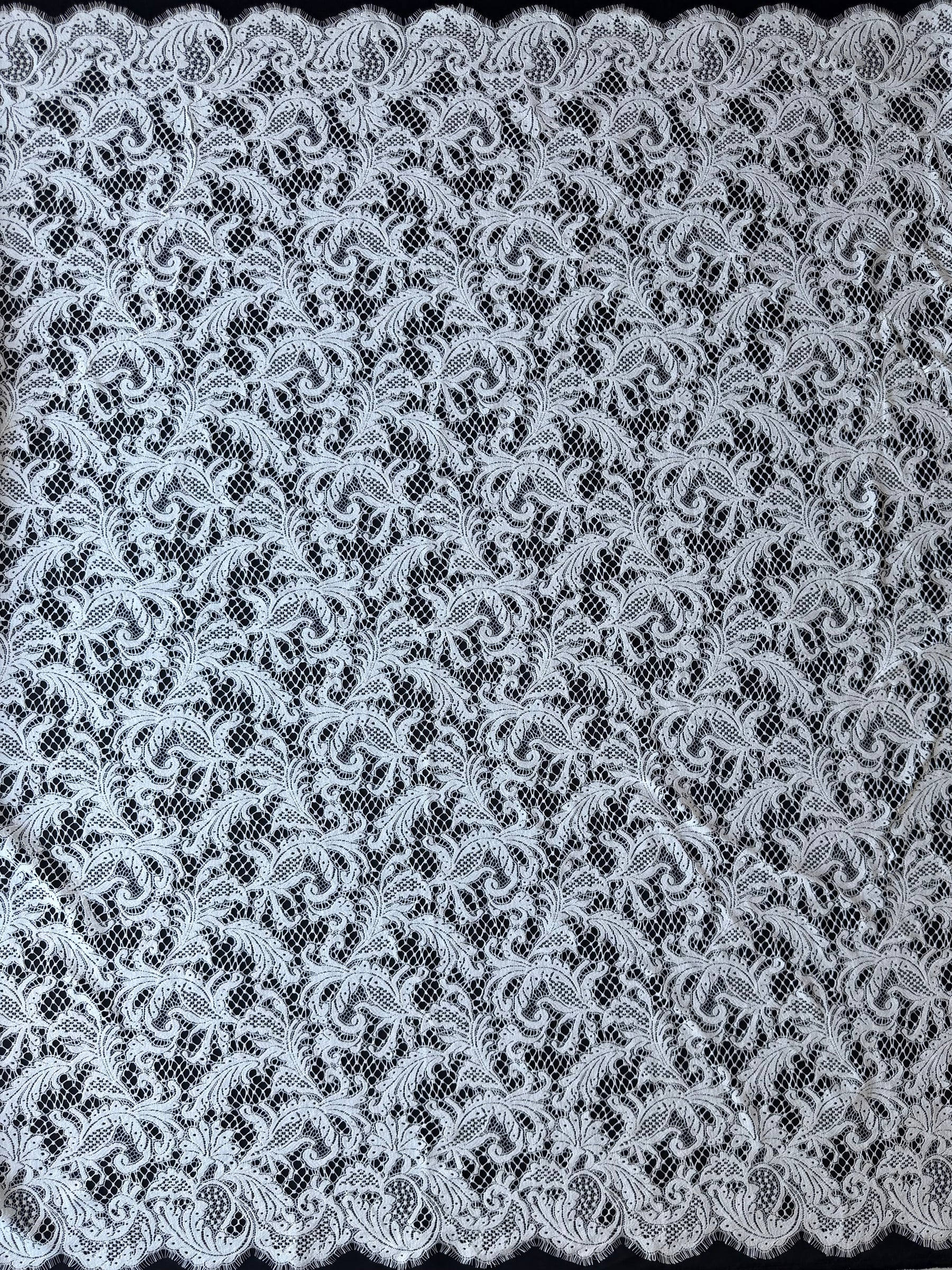Elfenbein Spitze – LA1011