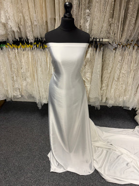 Hellelfenbeinfarbener Stretch-Satin - PB1006