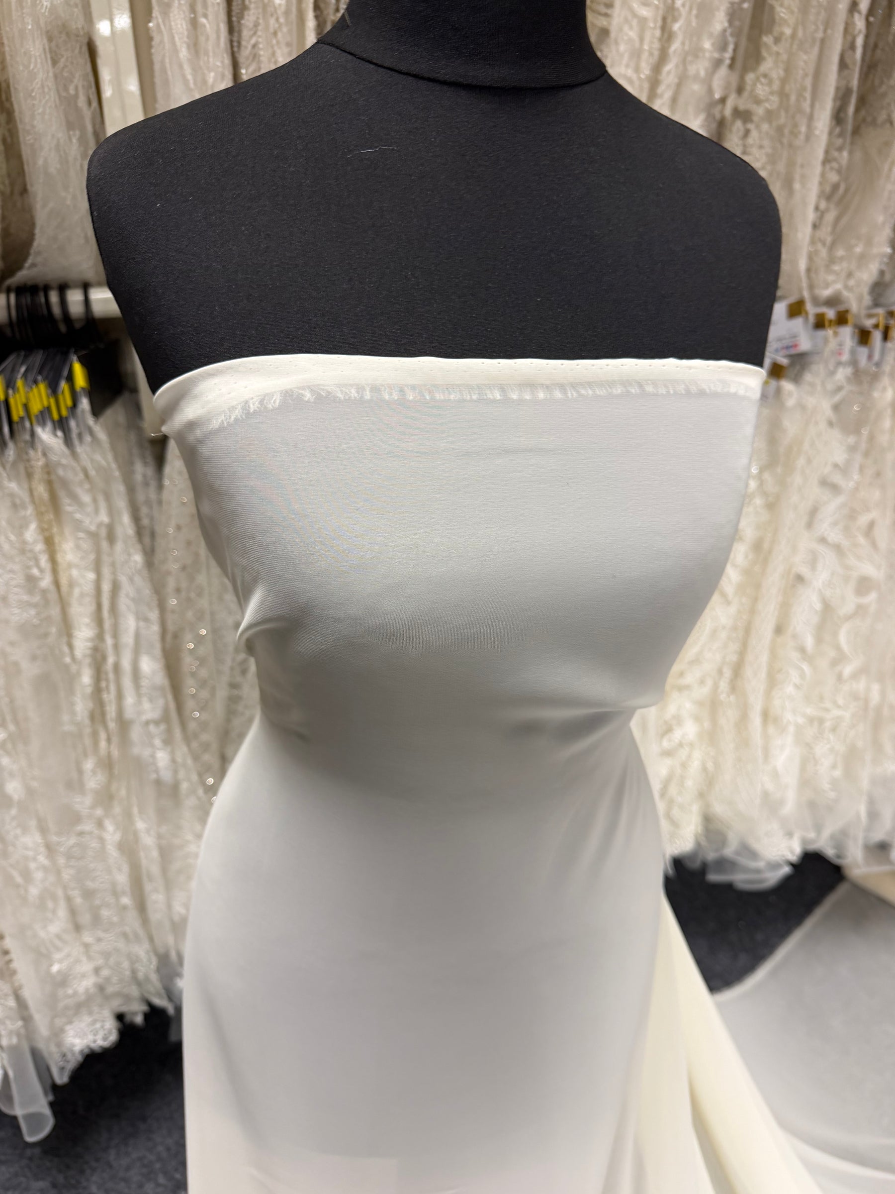 Cream Poly Chiffon - P58