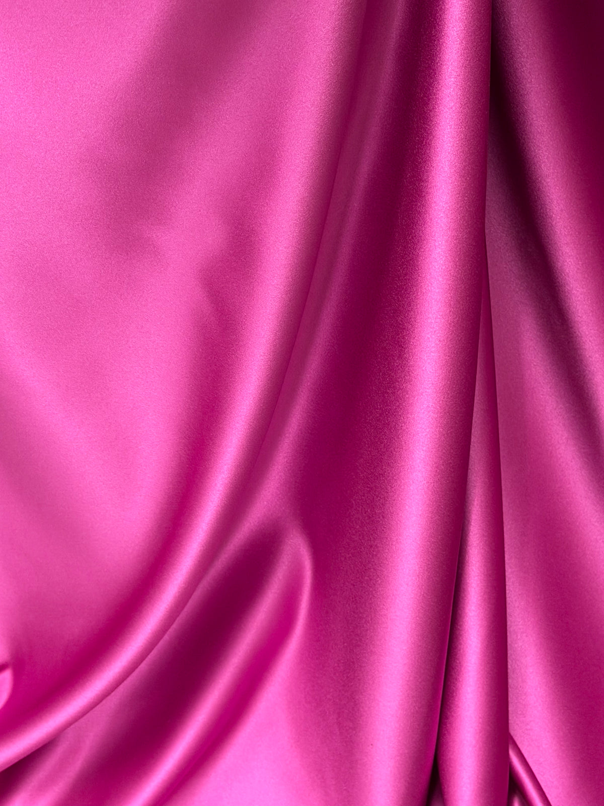 Kirschroter Polyester-Duchesse-Satin - Contessa