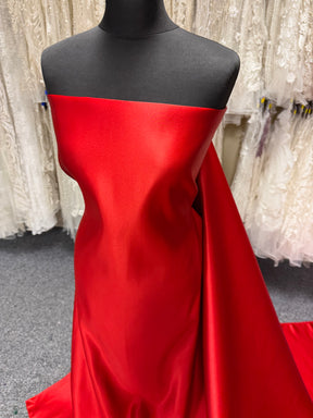 Scharlachroter Polyestersatin - Contessa