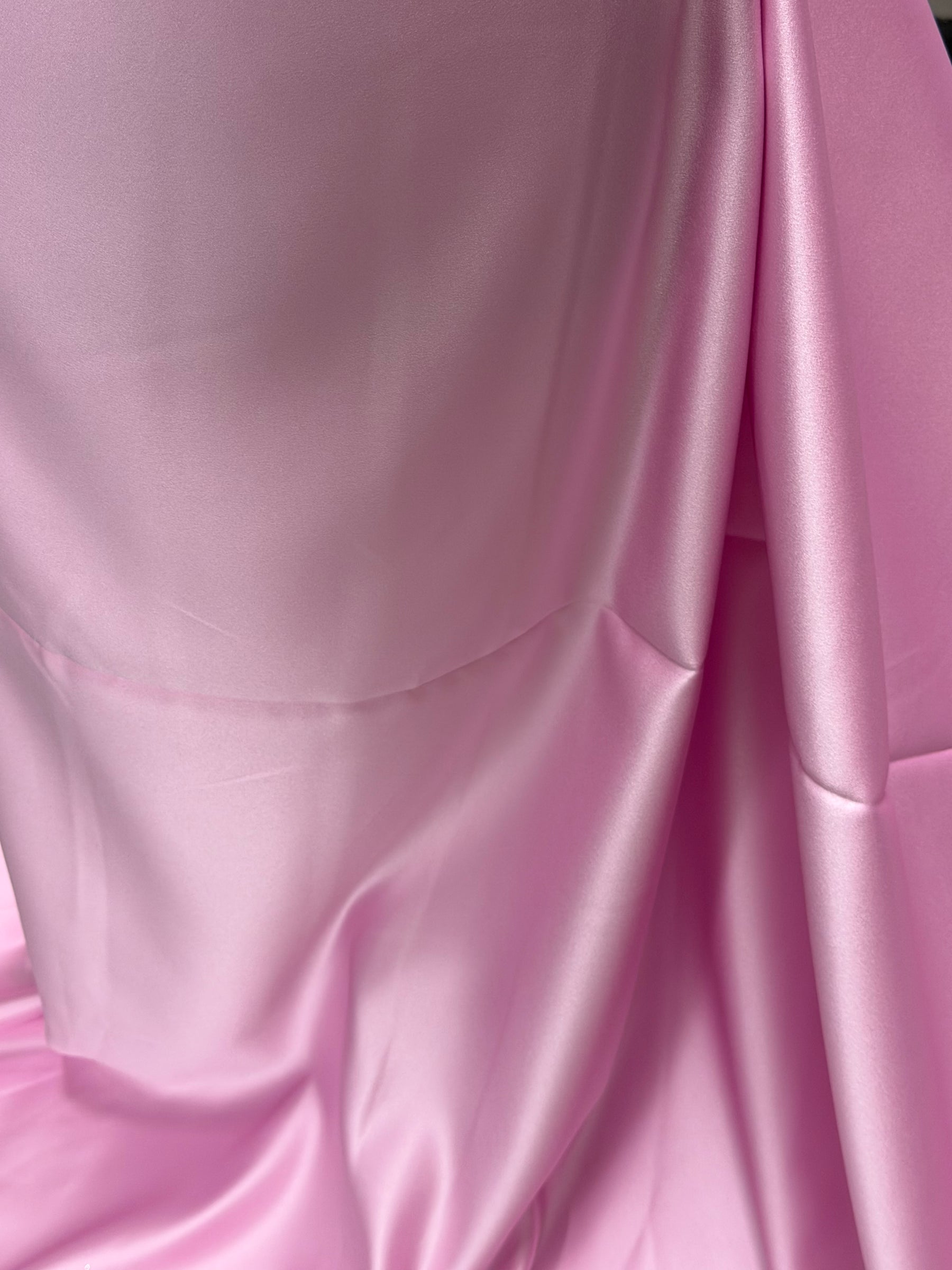 Rosafarbener Duchess-Satin aus Polyester – Contessa