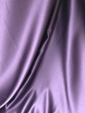 Amethystfarbener Polyester-Duchesse-Satin – Contessa