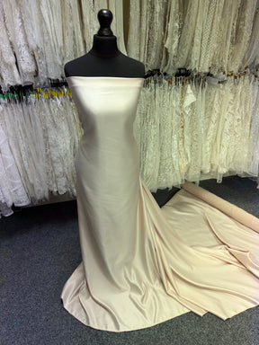 Cappuccino-Polyestersatin – Majestic