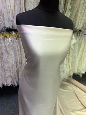 Cappuccino-Polyestersatin – Majestic