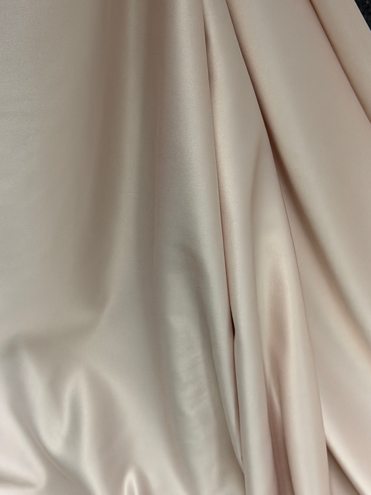 Cappuccino-Polyestersatin – Majestic
