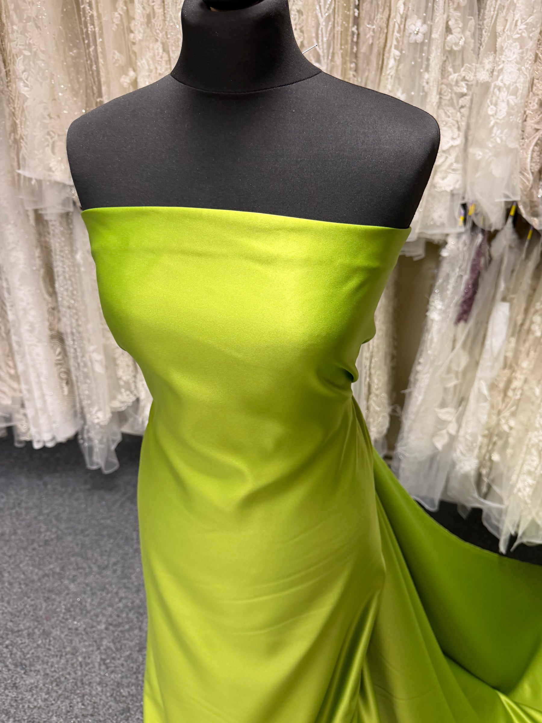 Apfel-Polyester-Satin – Majestic