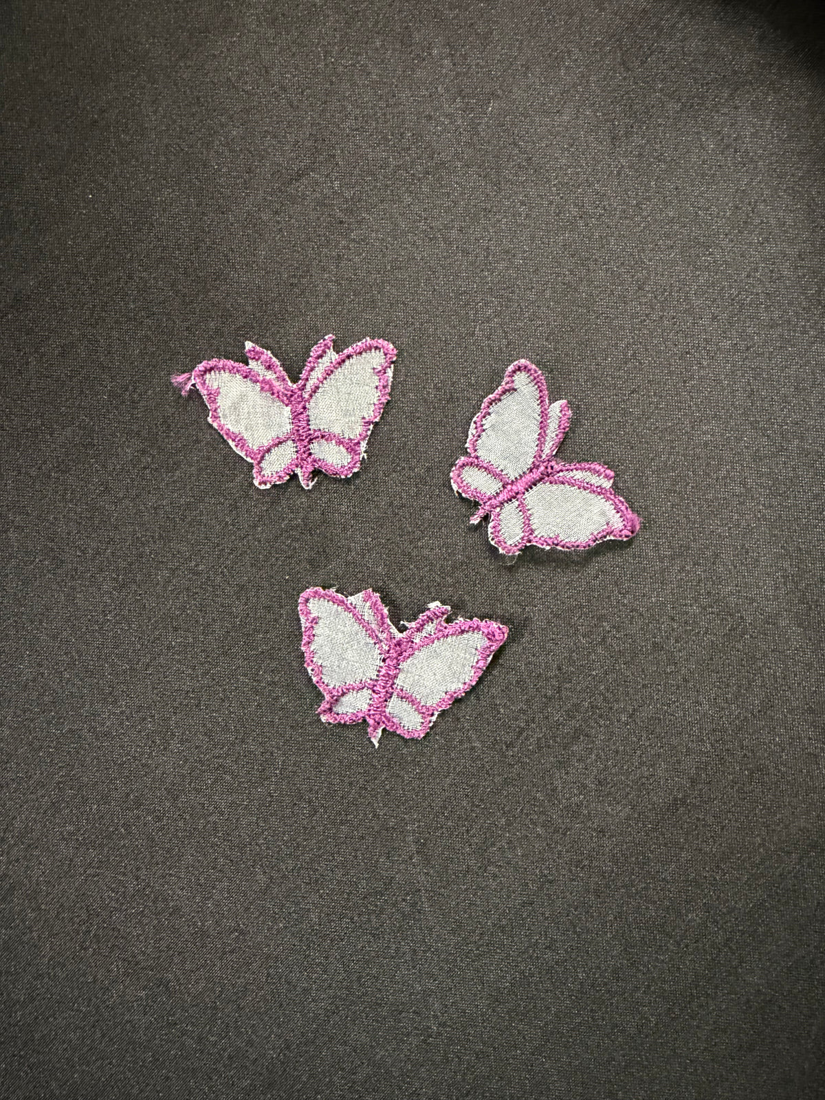 Lila Schmetterlingsapplikation - M1